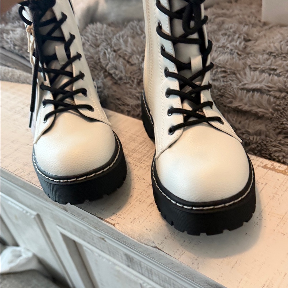Sincerely Jules White Combat Boots